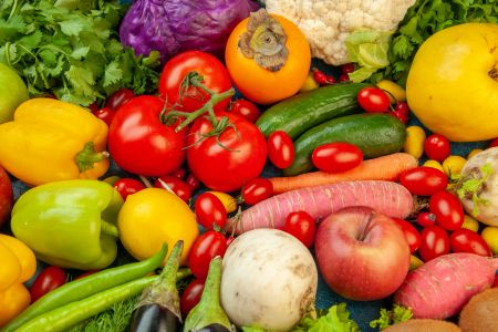 Légumes divers : tomate, poivron, aubergine, carotte...